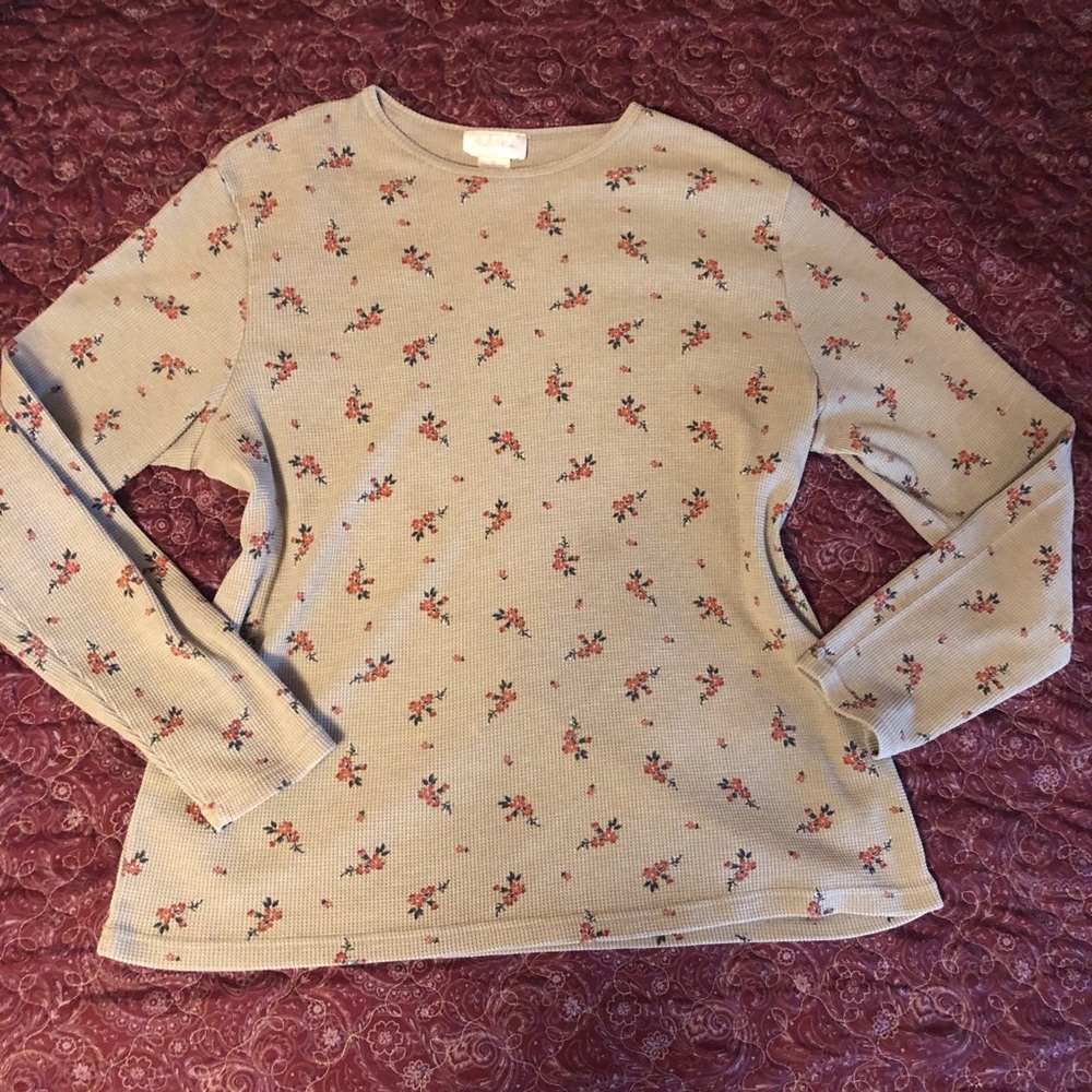 Gray floral waffle knit thermal long sleeve